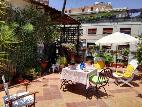 appartamento in vendita a Palermo in zona Libertà