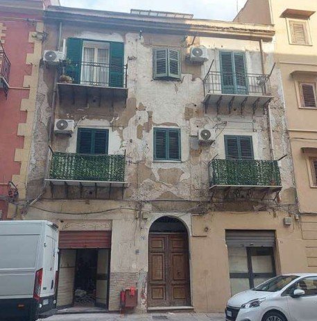 appartamento in vendita a Palermo