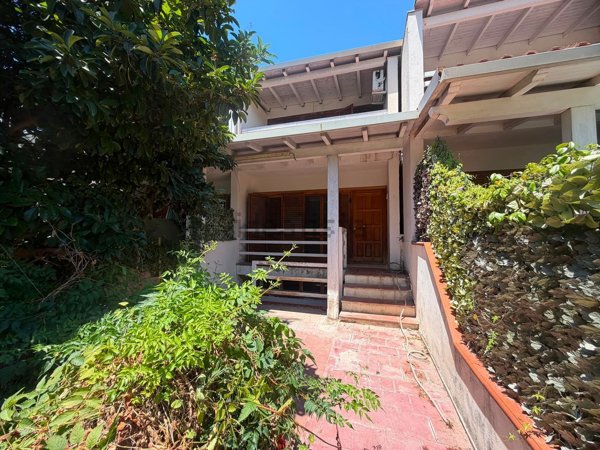 casa indipendente in vendita a Palermo in zona Partanna