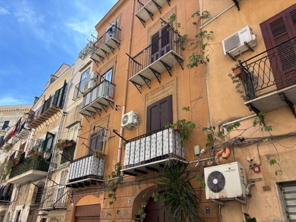 appartamento in vendita a Palermo in zona Centro storico