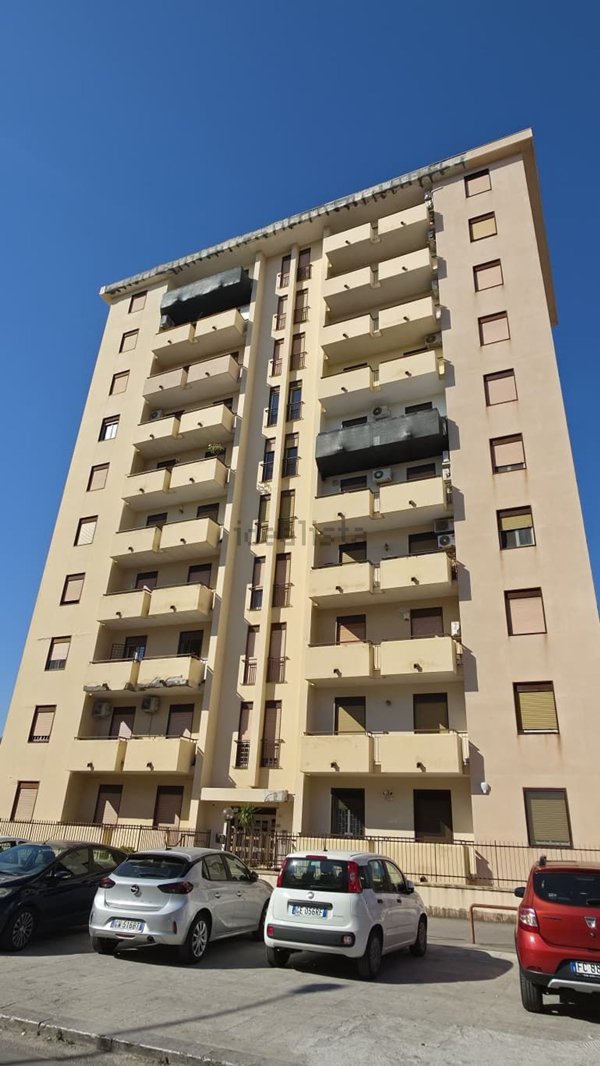 appartamento in vendita a Palermo in zona Roccella