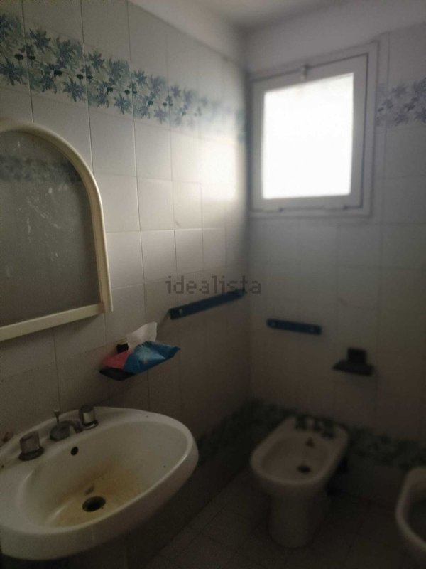 ufficio in vendita a Palermo in zona Uditore