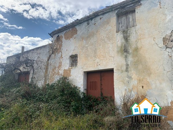 casa indipendente in vendita a Palermo in zona Centro storico