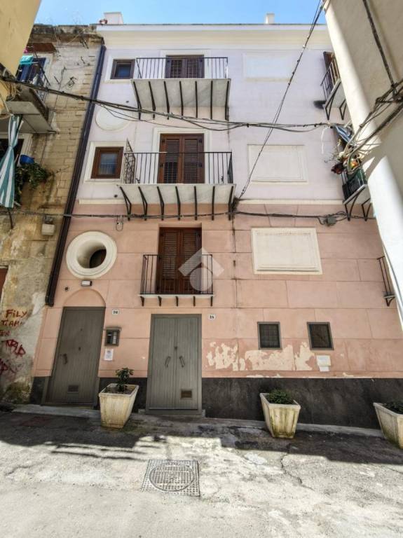 appartamento in vendita a Palermo in zona Centro storico