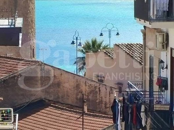 appartamento in vendita a Palermo in zona Mondello