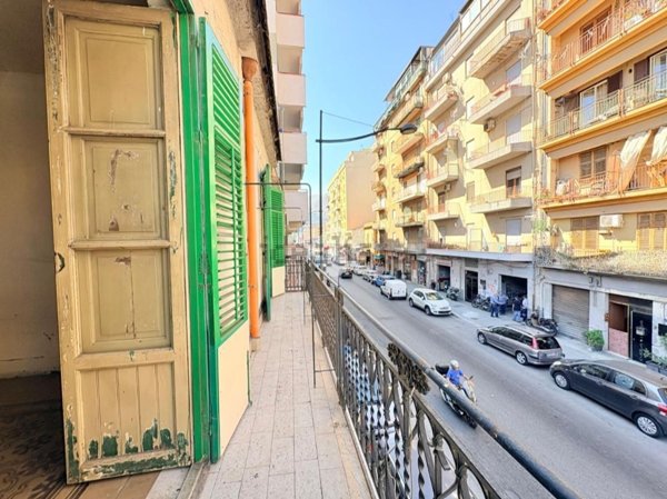 appartamento in vendita a Palermo in zona Oreto
