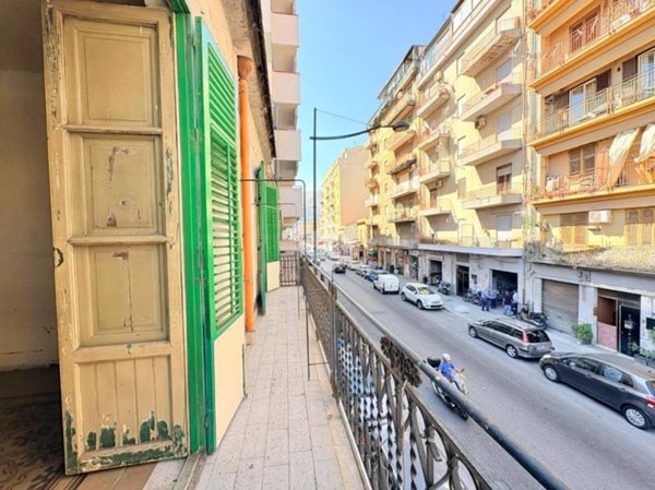 appartamento in vendita a Palermo in zona Oreto