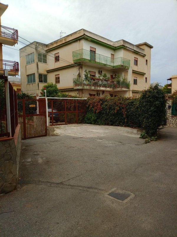 appartamento in vendita a Palermo in zona Centro storico