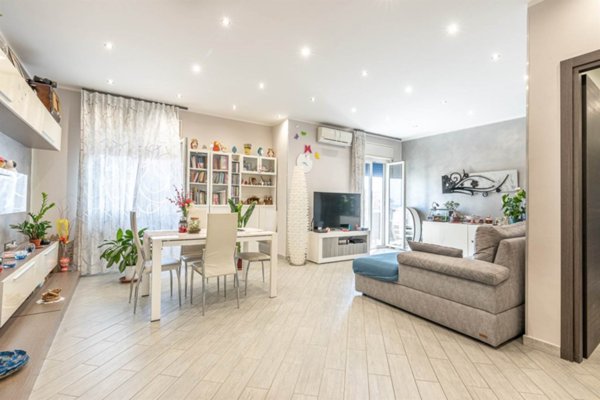 appartamento in vendita a Palermo in zona Roccella