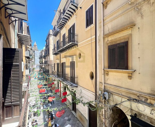 appartamento in vendita a Palermo in zona Centro storico