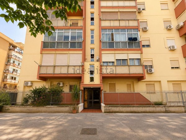 appartamento in vendita a Palermo