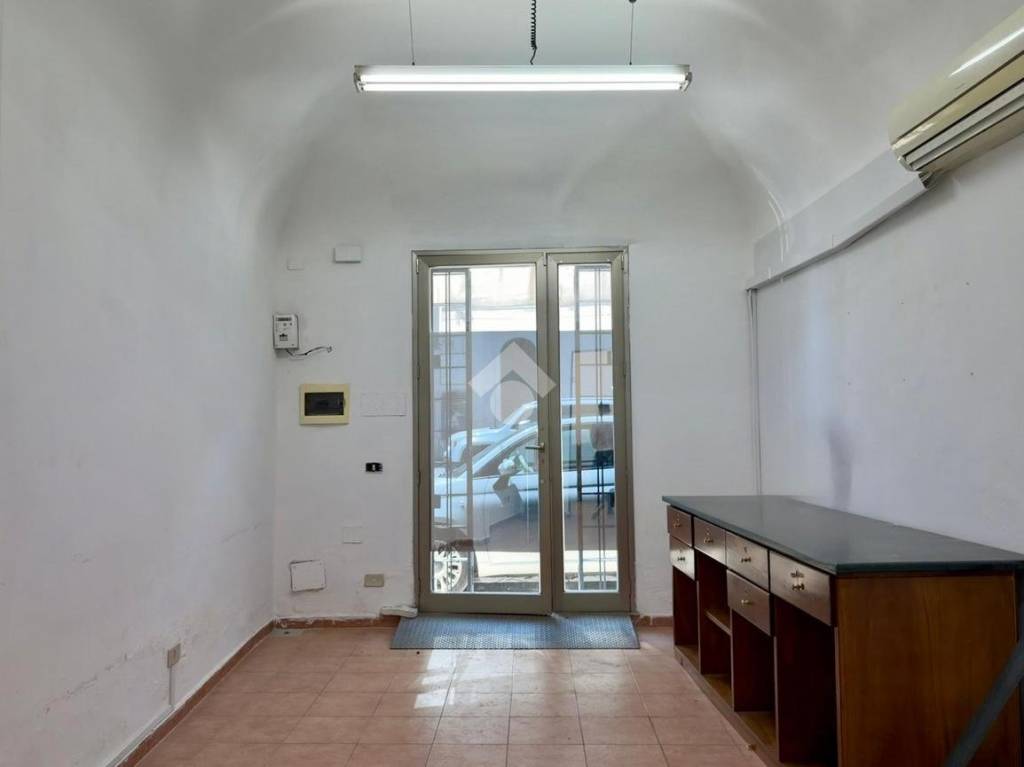 appartamento in vendita a Palermo in zona Malaspina/Palagonia