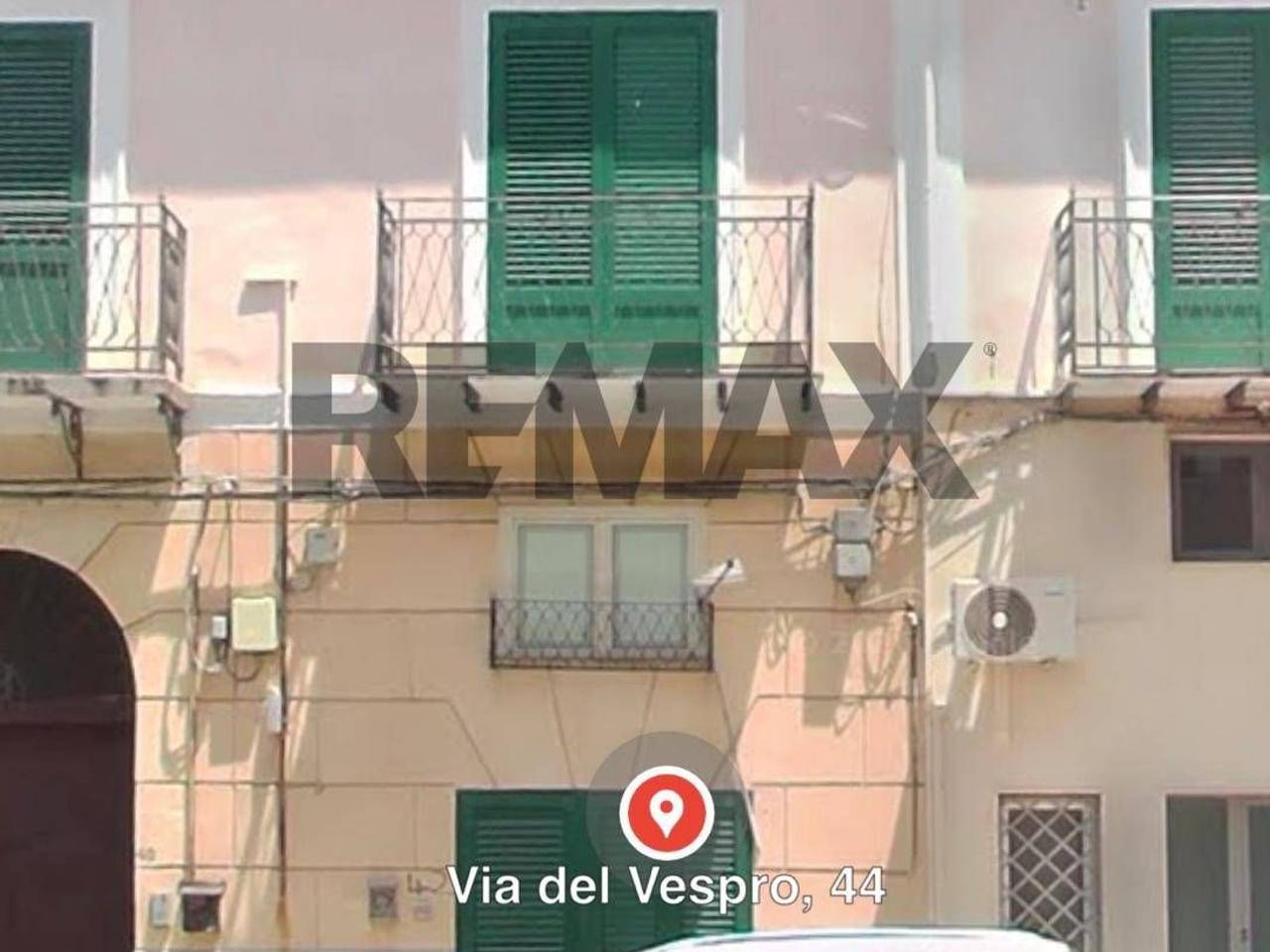 casa indipendente in vendita a Palermo in zona Montegrappa / Santa Rosalia