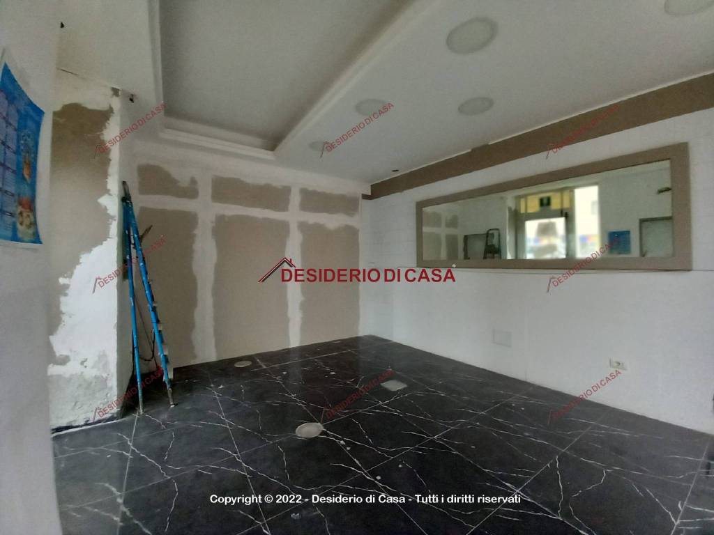 negozio in vendita a Palermo in zona Oreto