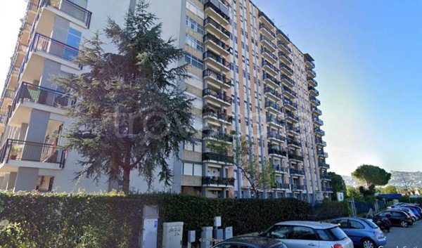 appartamento in vendita a Palermo in zona Chiavelli