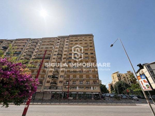 appartamento in vendita a Palermo in zona Uditore