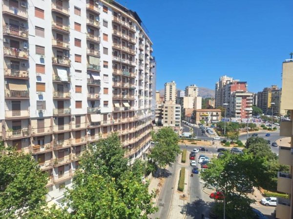 appartamento in vendita a Palermo