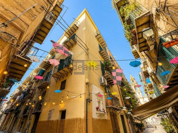 appartamento in vendita a Palermo in zona Centro storico