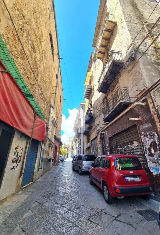 appartamento in vendita a Palermo in zona Centro storico