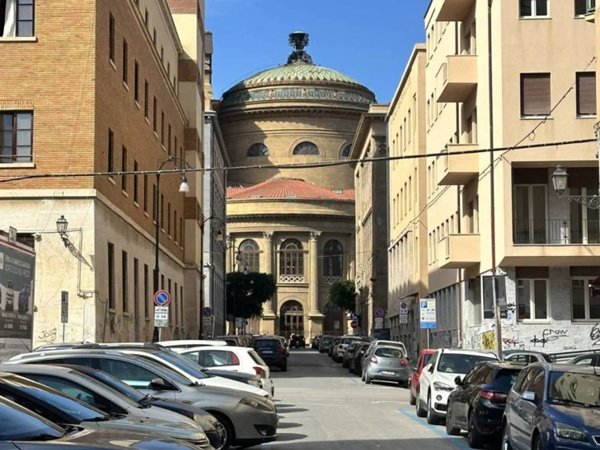 appartamento in vendita a Palermo in zona Centro storico