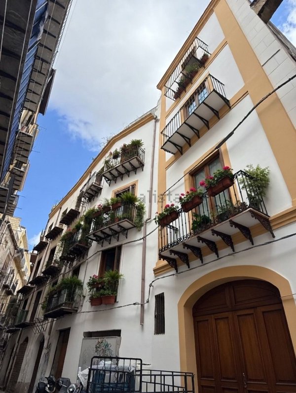 appartamento in vendita a Palermo in zona Centro storico