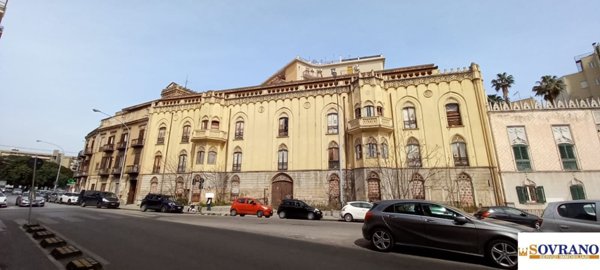 appartamento in vendita a Palermo in zona Zisa