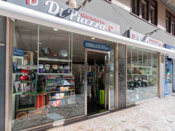 negozio in vendita a Palermo