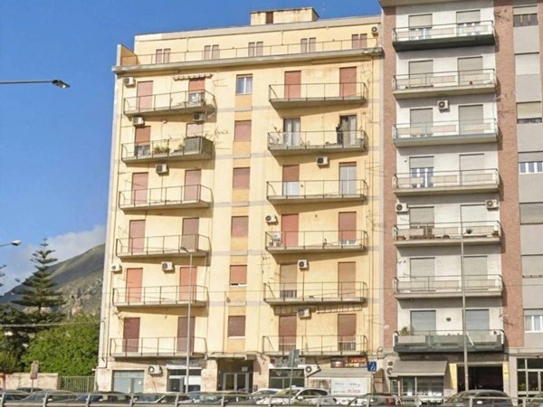 appartamento in vendita a Palermo in zona Altarello