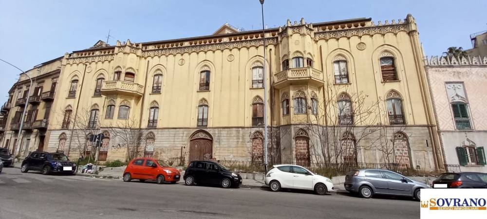 appartamento in vendita a Palermo in zona Zisa