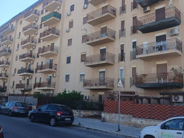 appartamento in vendita a Palermo in zona Roccella