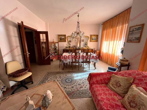 appartamento in vendita a Palermo in zona Chiavelli