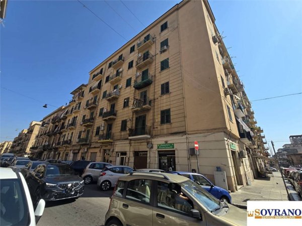 appartamento in vendita a Palermo in zona Montegrappa / Santa Rosalia