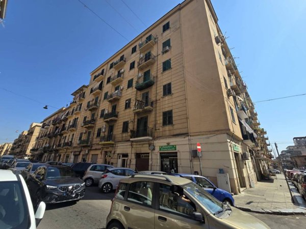 appartamento in vendita a Palermo in zona Oreto