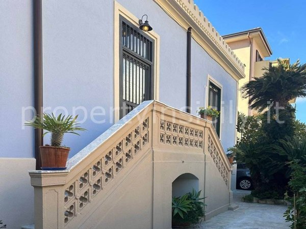 casa indipendente in vendita a Palermo in zona Tommaso Natale