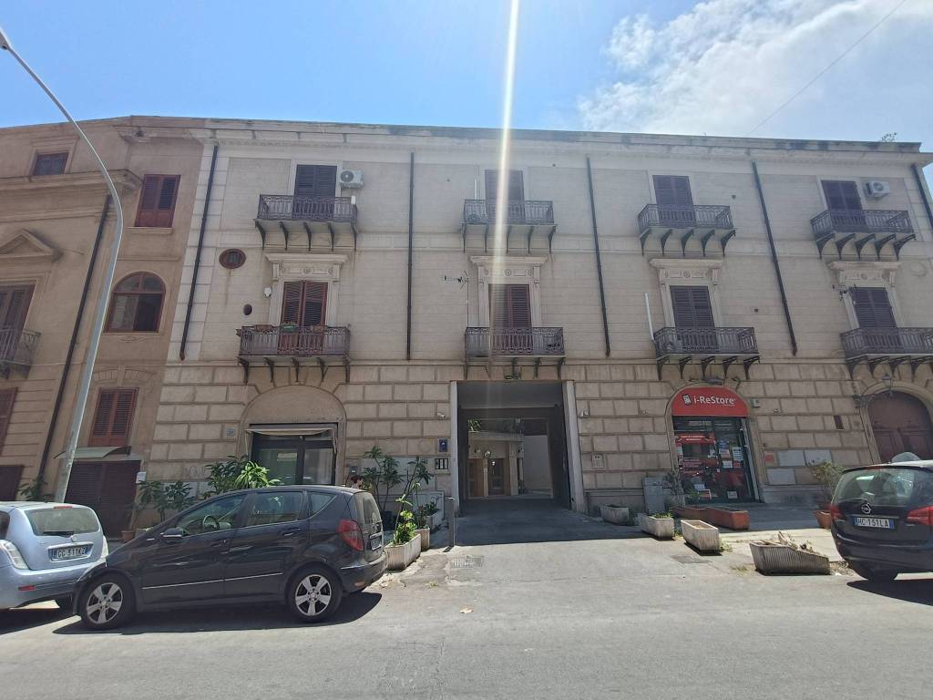 appartamento in vendita a Palermo in zona Calatafimi / Cuba