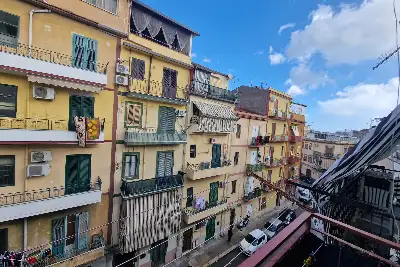 appartamento in vendita a Palermo in zona Zisa
