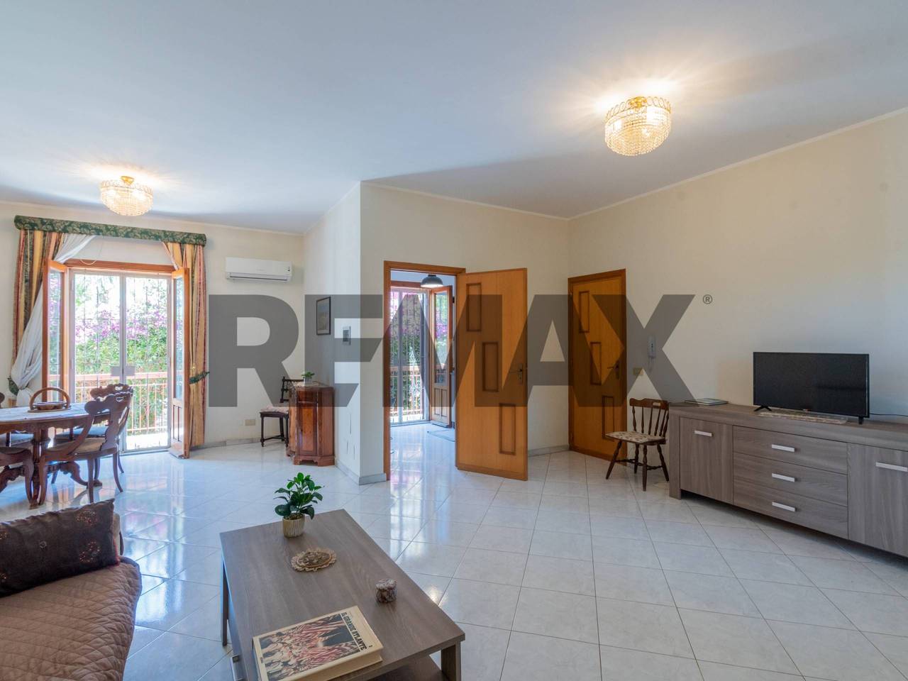 casa indipendente in vendita a Palermo in zona Mondello