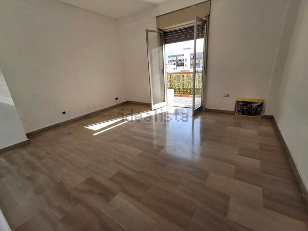 appartamento in vendita a Palermo in zona Malaspina/Palagonia