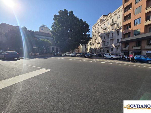 negozio in vendita a Palermo