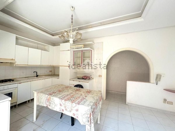appartamento in vendita a Palermo in zona Oreto