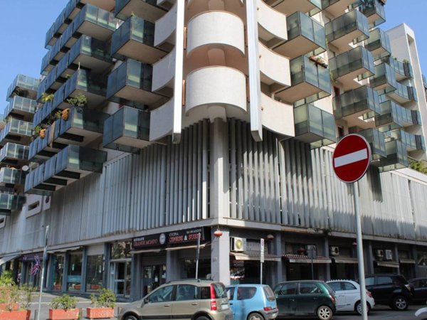 ufficio in vendita a Palermo in zona Libertà