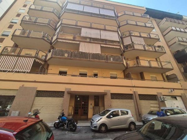 appartamento in vendita a Palermo in zona Oreto
