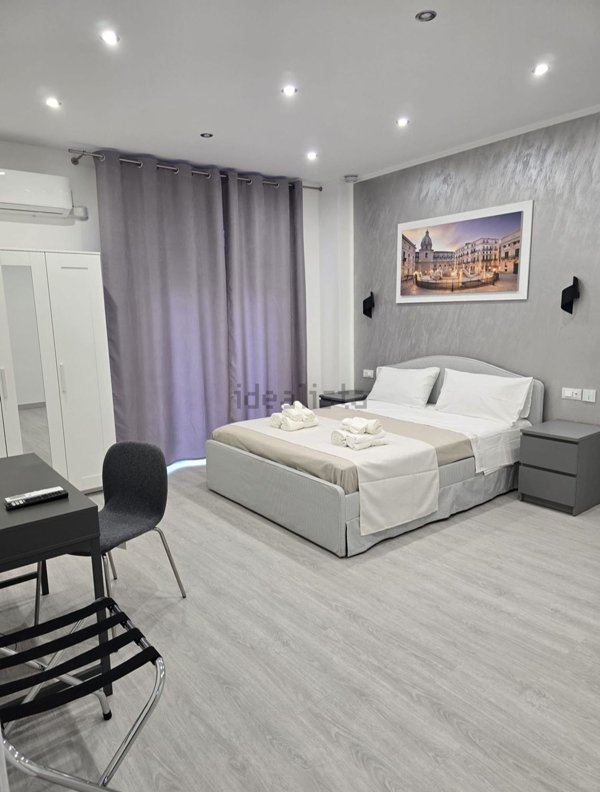 appartamento in vendita a Palermo in zona Zisa