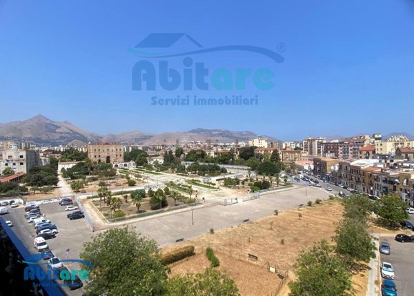 appartamento in vendita a Palermo in zona Zisa