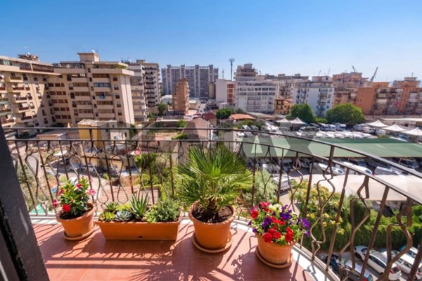 appartamento in vendita a Palermo in zona Montepellegrino