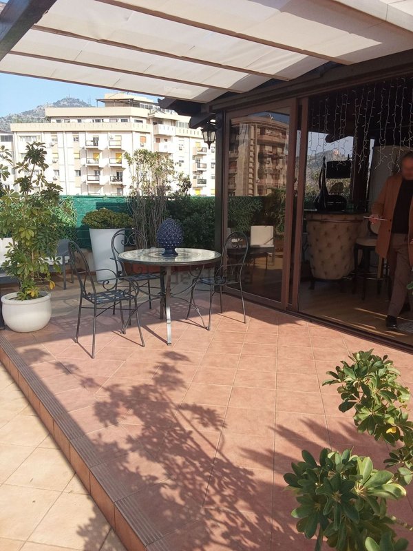 appartamento in vendita a Palermo