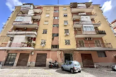 appartamento in vendita a Palermo in zona Oreto