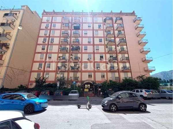 appartamento in vendita a Palermo in zona Oreto