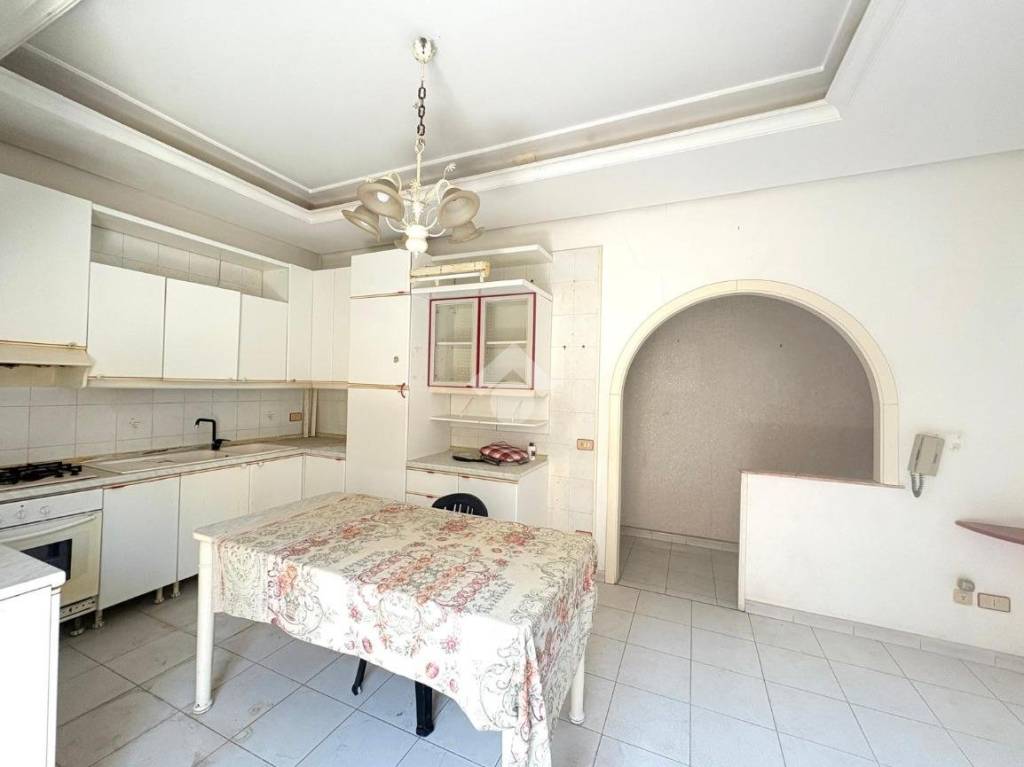 appartamento in vendita a Palermo in zona Oreto