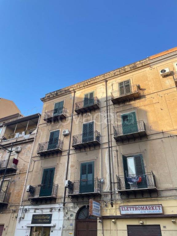 appartamento in vendita a Palermo in zona Oreto